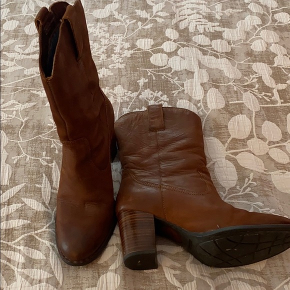 Born Crown boots - Picture 2 of 8